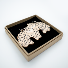 Lataa kuva Galleria-katseluun, PAIKU DESIGN | LUMILEOPARDI-korvakorut