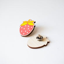 Lataa kuva Galleria-katseluun, LUONTO | MANSIKKA -puupinssi