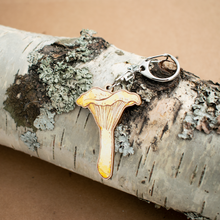 Lataa kuva Galleria-katseluun, LUONTO | KANTARELLI-avaimenperä